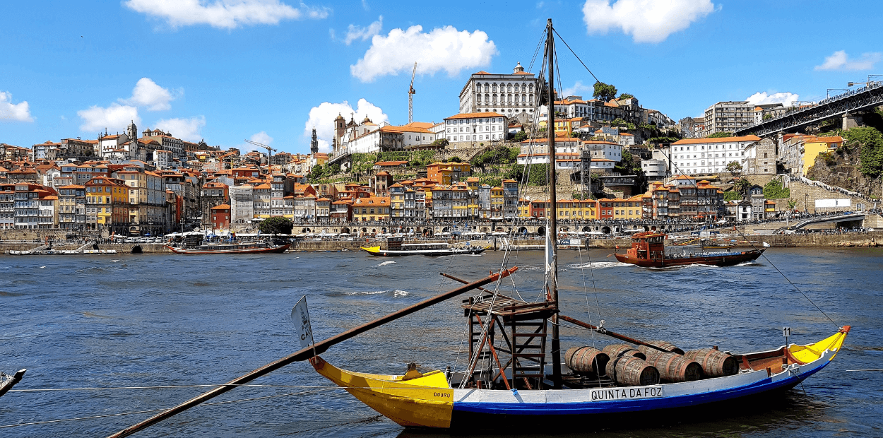 Dormidas no turismo crescem 18,8% no 1.º semestre e superam níveis de 2019 - INE