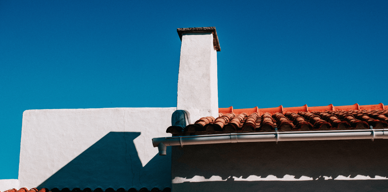 Famílias com créditos a juro variável e bancos estão sob maior risco alerta a OCDE