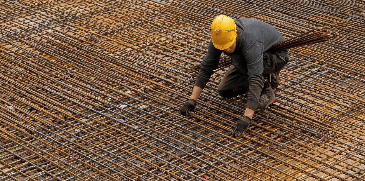 Concursos de obras públicas sobem 44% até final de abril