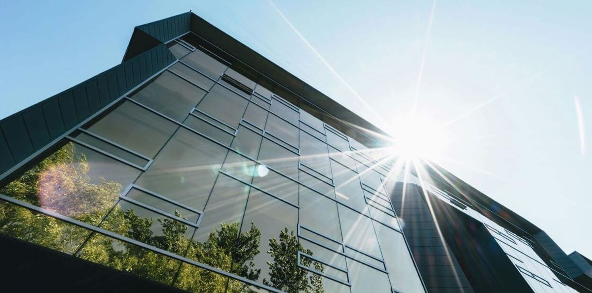 Mercados de escritórios de Lisboa e Porto registam crescimentos recorde em 2024