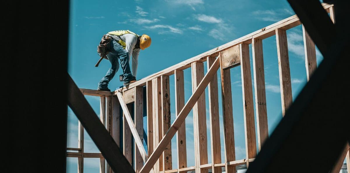 Produção na construção aumenta 2,1% em maio