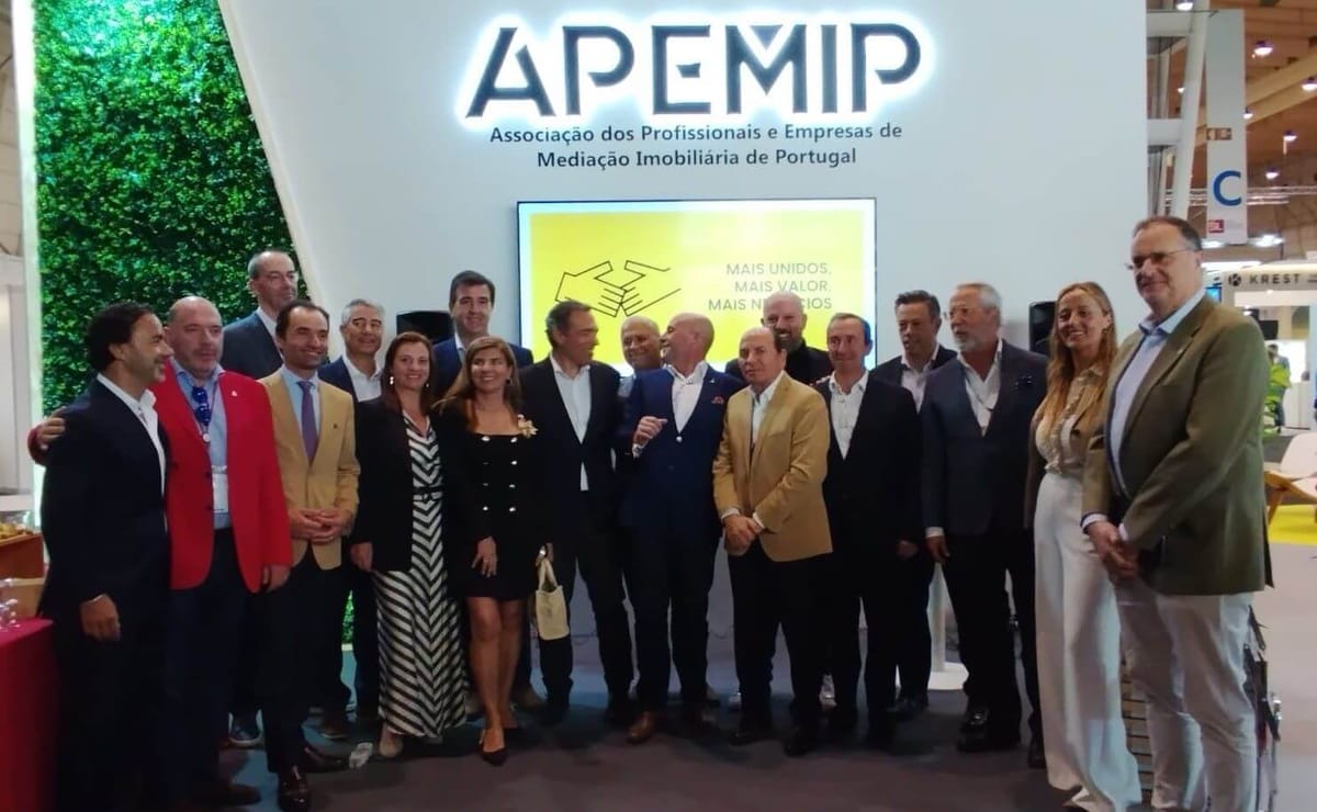 Milhares de imóveis vão ser anunciados primeiro no CasaYes.pt