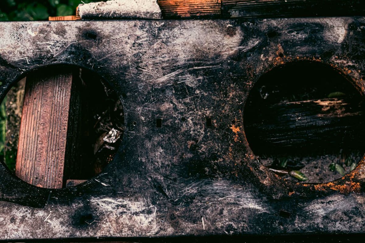 Incêndios: Governo promete "apoios públicos abundantes" para recuperar habitações