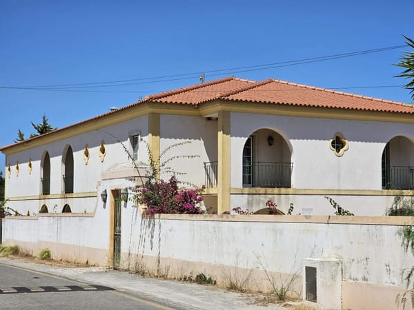 Arrow Global compra Estalagem da Cegonha em investimento de 90 milhões