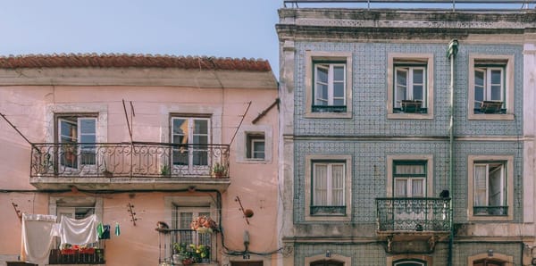 Quase 3.000 senhorios pediram compensação pelas rendas antigas