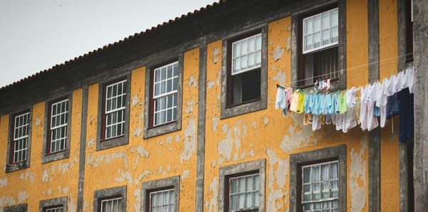 Privação habitacional com “aumento dramático” em Portugal