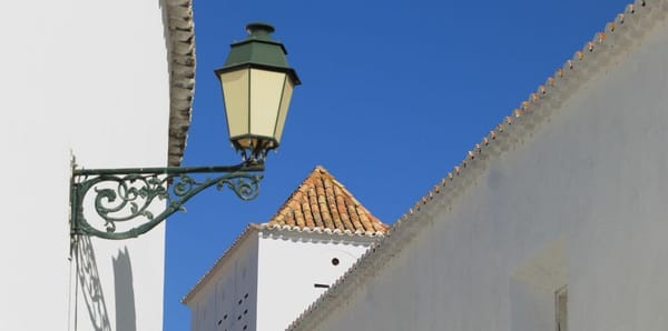 Portimão, Albufeira, Loulé e Faro concentram maior procura de imóveis no Algarve