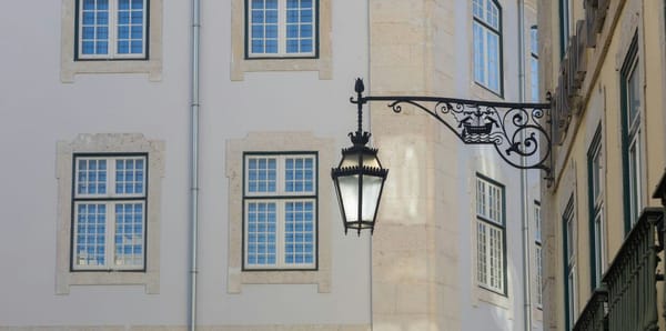 Lisboa é a cidade da UE onde as pessoas aplicam maior percentagem do salário na habitação