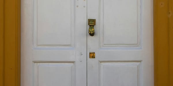 Mais de 45.600 jovens recebem apoio à renda através do programa Porta 65