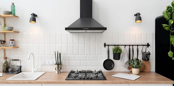 Programa E-Lar regressa em dezembro mas milhares de famílias ficam sem obras prometidas