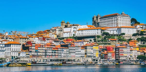 Procura internacional aquece mercado de retalho no Porto