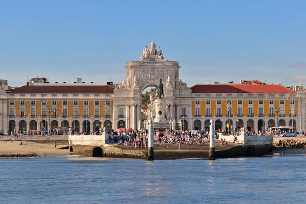 Lisboa considerada a melhor cidade europeia para escapadinha económica
