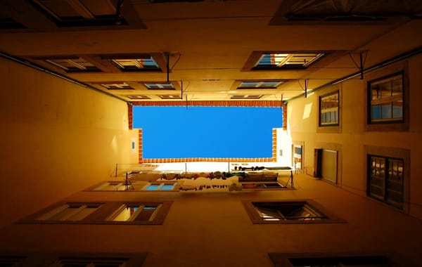 Fisco sem plano para controlar rendas ilegais com dados de contratos da luz e água